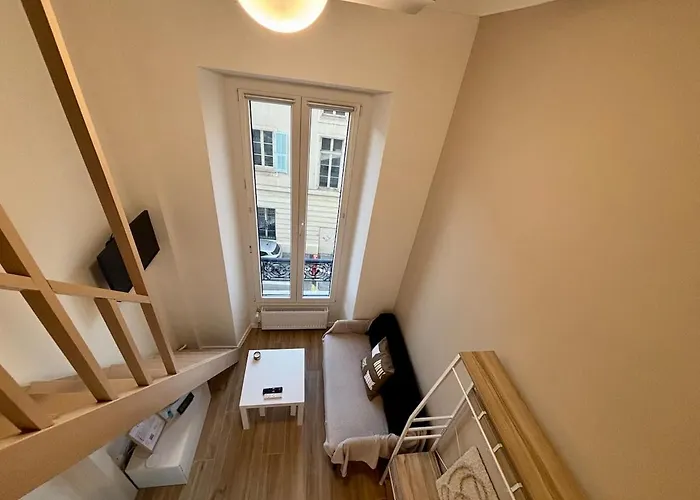 Apartment Renovated With Mezzanine Close Castellane
